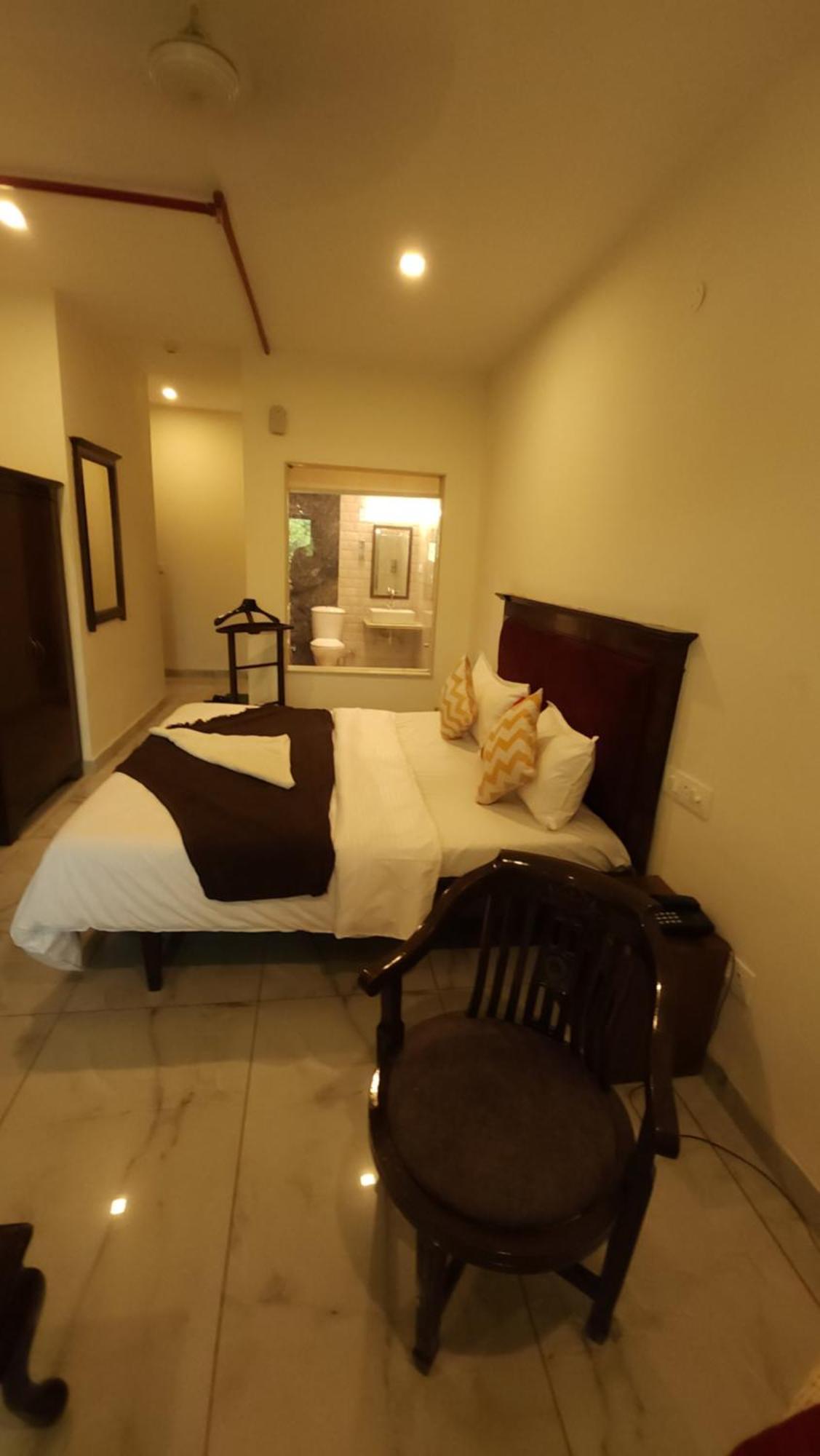 Hotel Multitech Premium Chandīgarh Exteriér fotografie