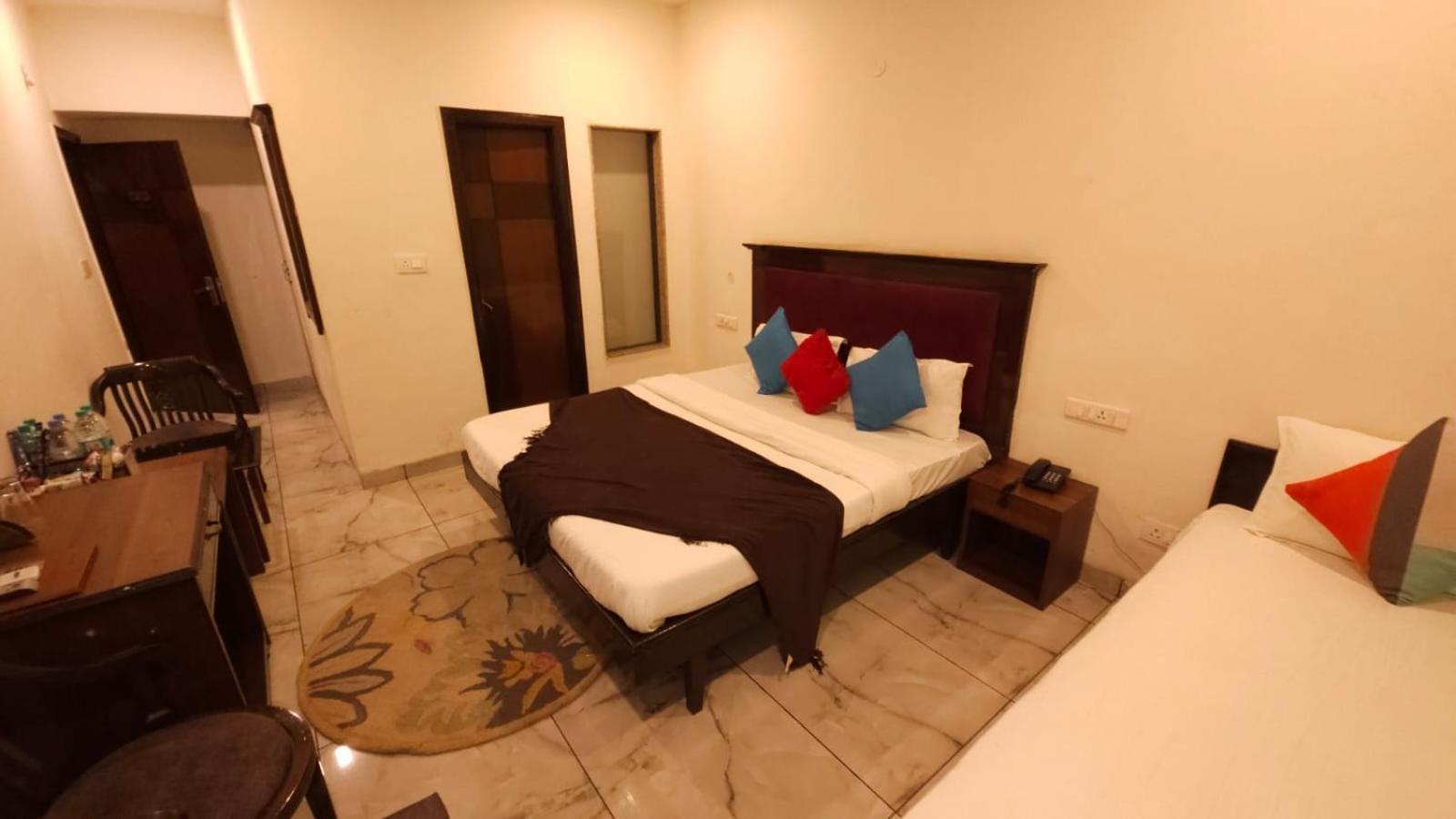 Hotel Multitech Premium Chandīgarh Exteriér fotografie